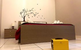 Sweet Night Rooms